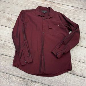 INC Shirt maroon long sleeves front pocket size large